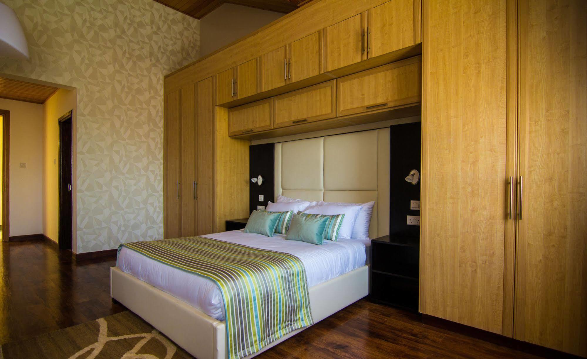 Nelson'S Court Serviced Apartments Nairobi Buitenkant foto